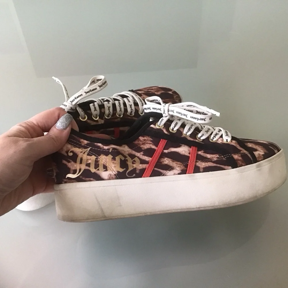 Y2K Juicy Couture Leopard Animal Print Platform‎ Bounce Sneakers Logo Laces 8